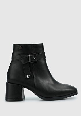 Provoq Siyah Kadın Bot