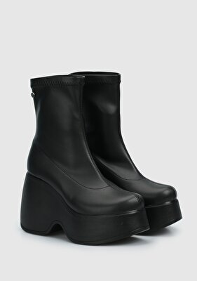 Provoq Siyah Kadın Bot