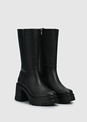 Provoq Siyah Kadın Bot