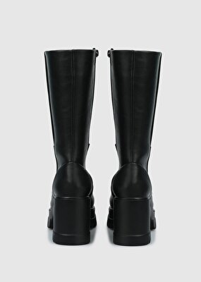 Provoq Siyah Kadın Bot