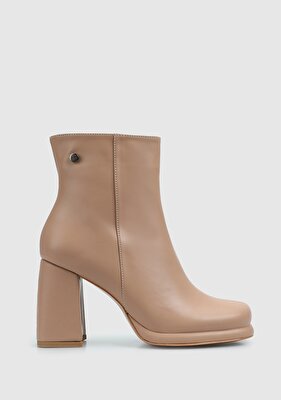 Provoq Nude Kadın Bot