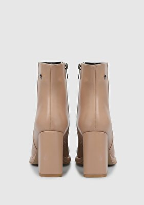 Provoq Nude Kadın Bot