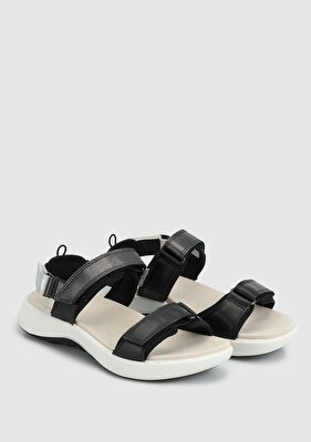 Legero Siyah Deri Kadın Düz Sandalet