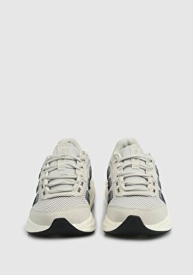 adidas ASTRASTAR