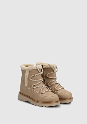 Kiddo Nude Kız Çocuk Bot