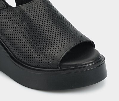 Provoq Siyah Deri Kadın Topuklu Sandalet