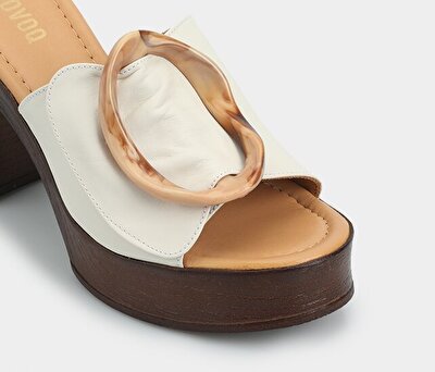 Provoq Ekru Deri Kadın Terlik