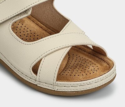 Eclipse Bej Kadın Düz Sandalet