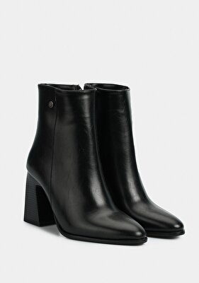 Provoq Siyah Kadın Bot