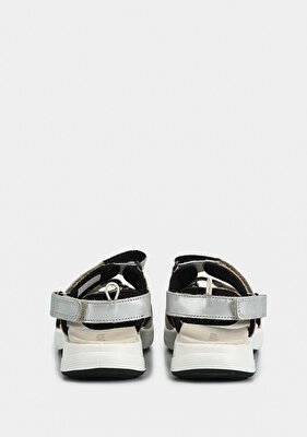 Legero Bej Deri Kadın Düz Sandalet