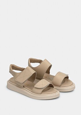 Provoq Bej Deri Kadın Düz Sandalet