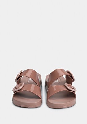 Igor Pembe Kadın Terlik