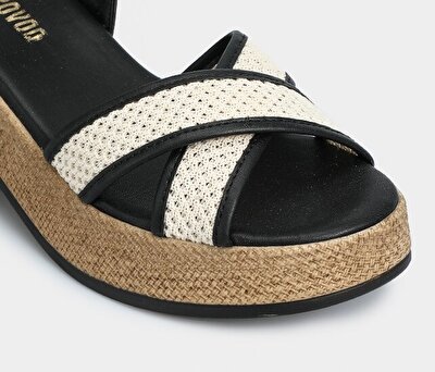 Provoq Siyah Kadın Topuklu Sandalet