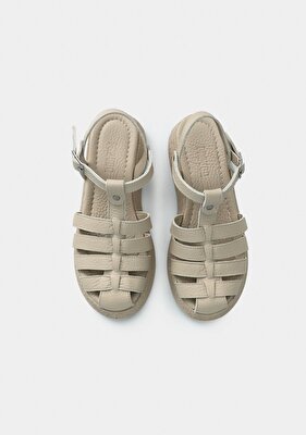 Provoq Bej Deri Kadın Düz Sandalet