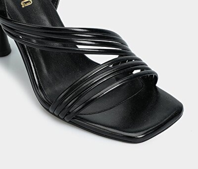 Provoq Siyah Kadın Topuklu Sandalet