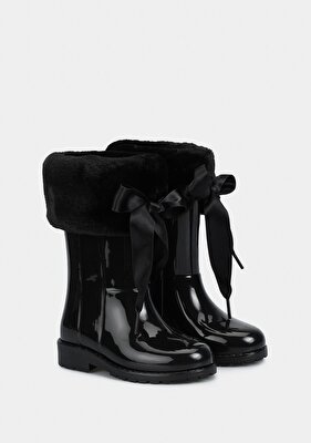 Igor Siyah  Yağmur Botu